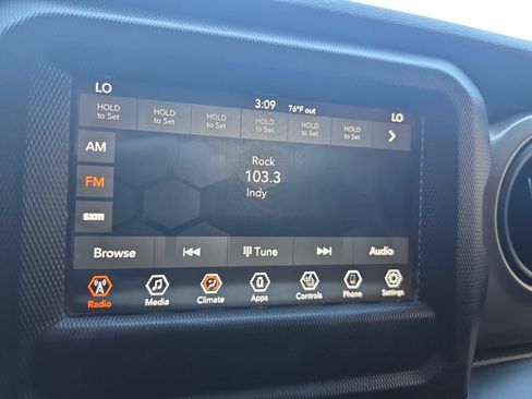 Used 2020 Jeep Wrangler Unlimited Sport S AWD/4WD image 26