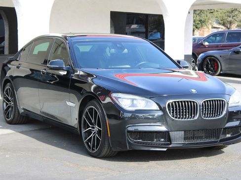 Used 2015 BMW 750Li image 4