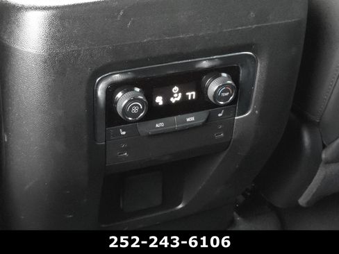 Used 2025 Chevrolet Tahoe Premier image 35