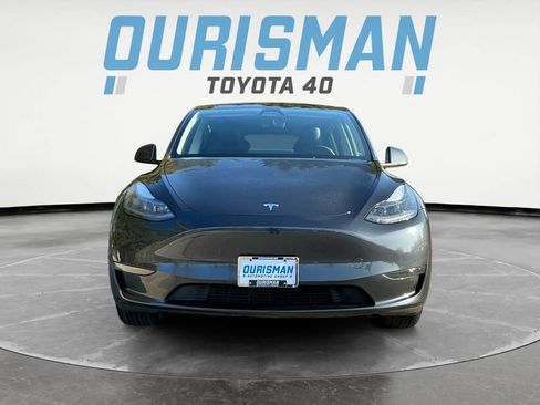 Used 2024 Tesla Model Y Long Range image 1