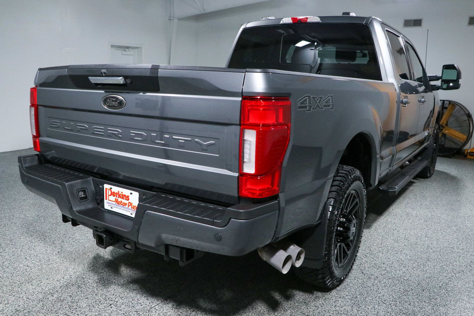 Used 2022 Ford F250 Lariat w/ Black Appearance Package AWD/4WD image 7