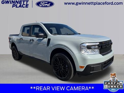 Used 2024 Ford Maverick XL image 3