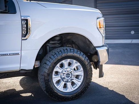 Used 2021 Ford F350 XLT w/ XLT Value Package image 5