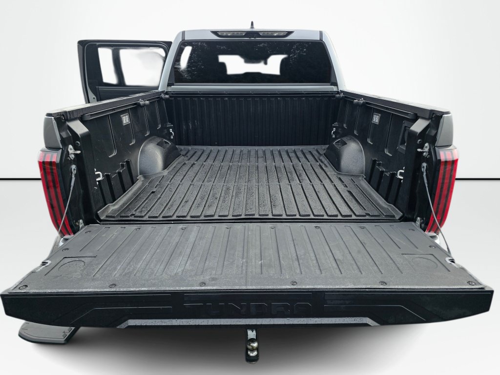 Used 2024 Toyota Tundra Platinum AWD/4WD image 12