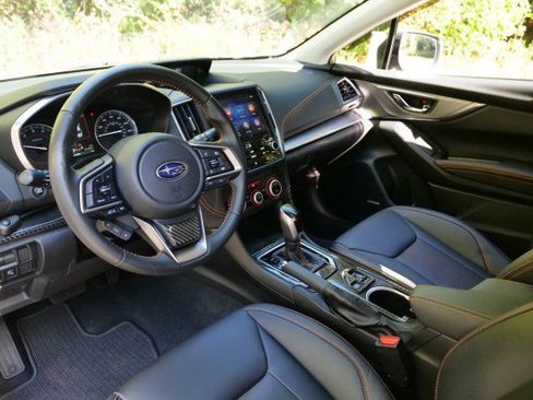 Used 2023 Subaru Crosstrek 2.5i Limited image 2