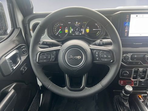 Used 2025 Jeep Wrangler Unlimited Sport S 4xe image 15