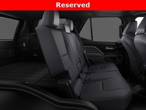 New 2026 Toyota 4Runner 4WD image 7