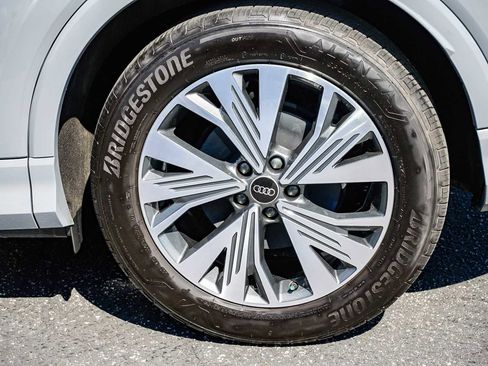 Used 2023 Audi Q4 e-tron Premium Plus w/ Premium Plus image 10