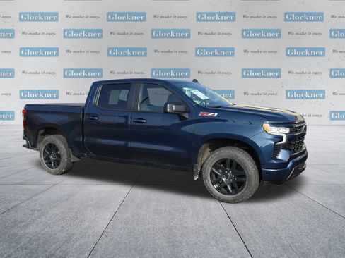 Used 2022 Chevrolet Silverado 1500 RST AWD/4WD image 13