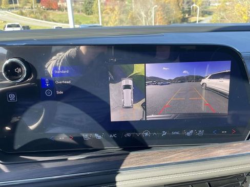 New 2026 Chevrolet Tahoe Premier image 24