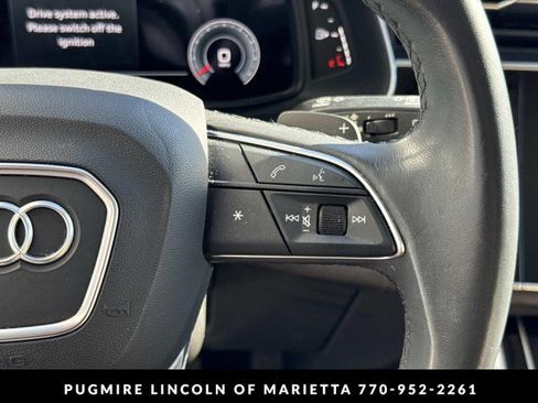 Used 2021 Audi Q7 3.0T Premium image 28