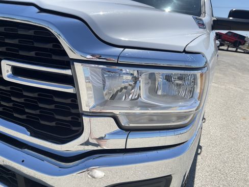 Used 2022 RAM 2500 Big Horn AWD/4WD image 10