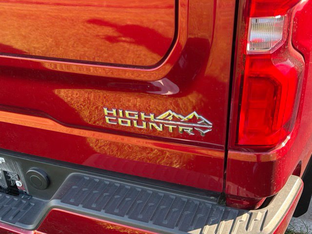Used 2024 Chevrolet Silverado 1500 High Country AWD/4WD image 9