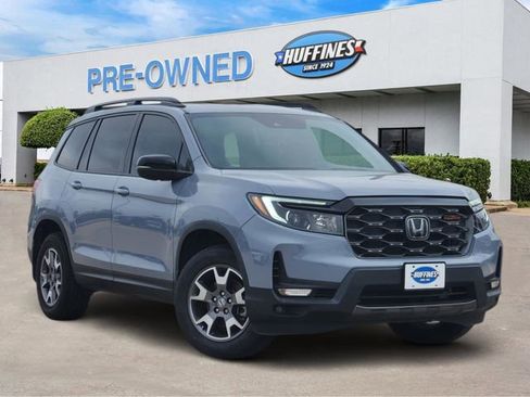 Used 2022 Honda Passport TrailSport image 1