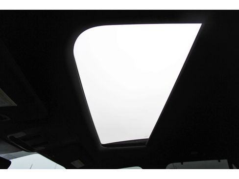 Used 2025 Honda Pilot TrailSport image 26