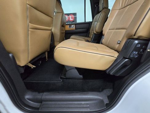 Used 2014 Lincoln Navigator 2WD w/ Equipment Group 101A image 12