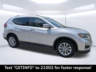Used 2018 Nissan Rogue SV FWD video 1