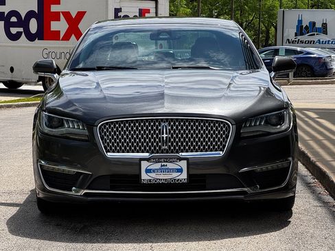 Used 2017 Lincoln MKZ Reserve w/ Climate Package FWD image 12
