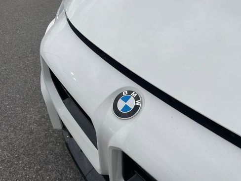 Used 2025 BMW M2 w/ Lighting Package image 28