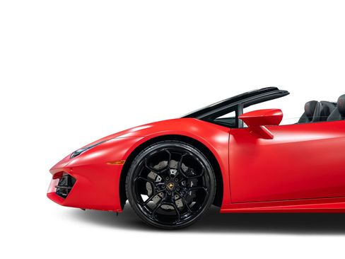 Used 2018 Lamborghini Huracan LP 580-2 image 17