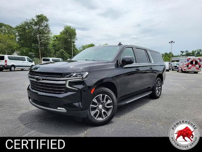 Used 2022 Chevrolet Suburban LT w/ Luxury Package