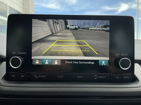 Used 2025 Honda Accord SE image 17