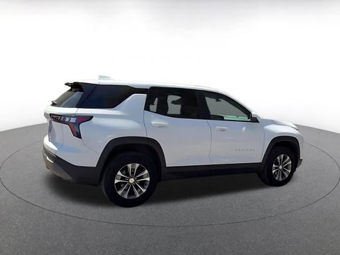 Used 2025 Chevrolet Equinox LT FWD image 15