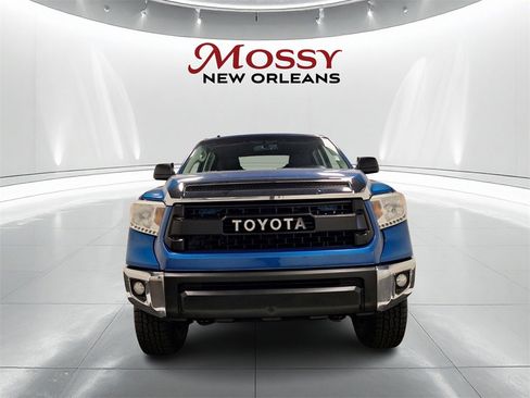 Used 2017 Toyota Tundra SR5 image 2