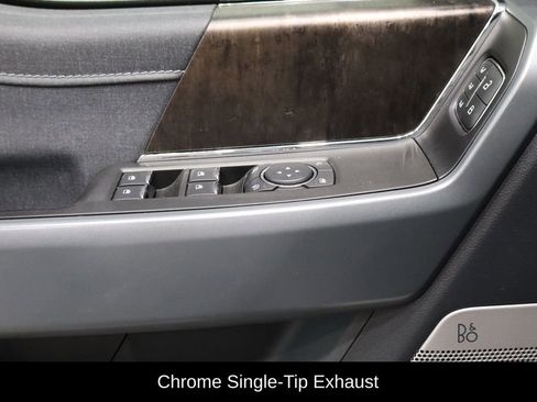 Used 2021 Ford F150 Lariat image 17