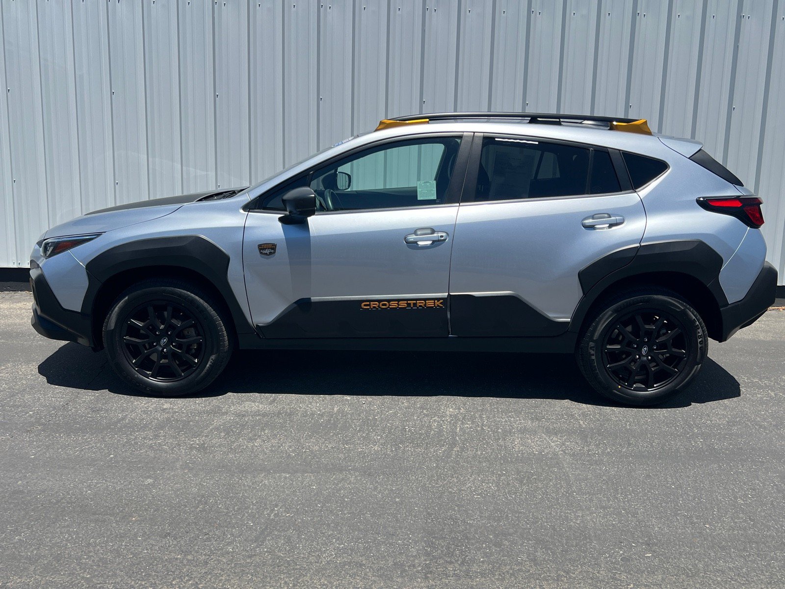 Certified 2024 Subaru Crosstrek 2.5i Wilderness w/ Crosstrek Mirror Package AWD/4WD image 3