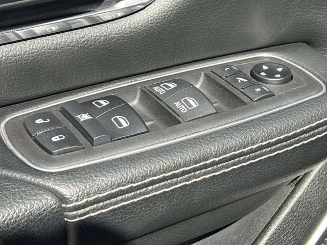 Used 2021 RAM 1500 Laramie w/ Sport Appearance Package AWD/4WD image 19