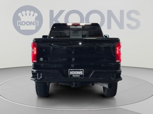 Used 2026 Chevrolet Silverado 2500 High Country w/ Midnight Edition AWD/4WD image 10