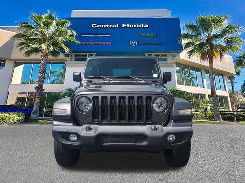 Certified 2022 Jeep Wrangler Unlimited Sport AWD/4WD image 3
