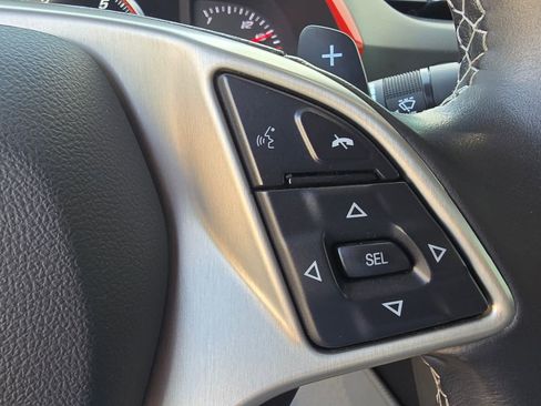 Used 2017 Chevrolet Corvette Stingray Convertible RWD image 18