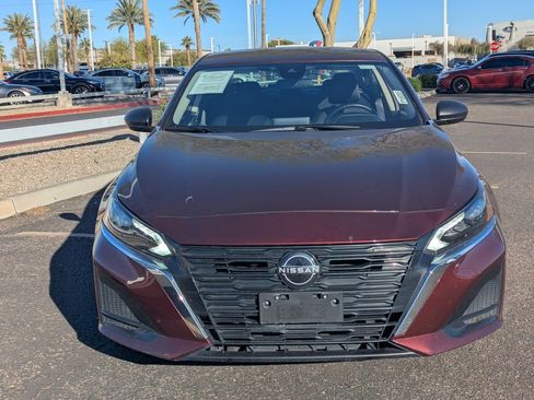 Certified 2024 Nissan Altima 2.5 SV image 9