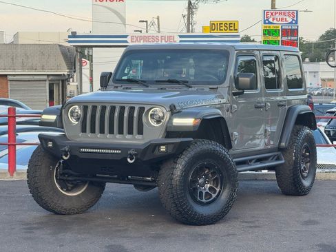 Used 2023 Jeep Wrangler Unlimited Sport AWD/4WD image 8