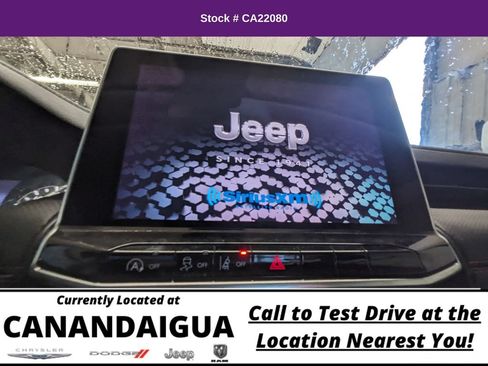 Used 2022 Jeep Compass Trailhawk w/ Trailhawk Convenience Group AWD/4WD image 18