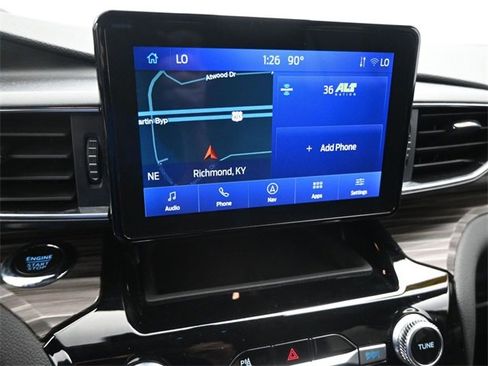 Used 2023 Ford Explorer Limited image 14