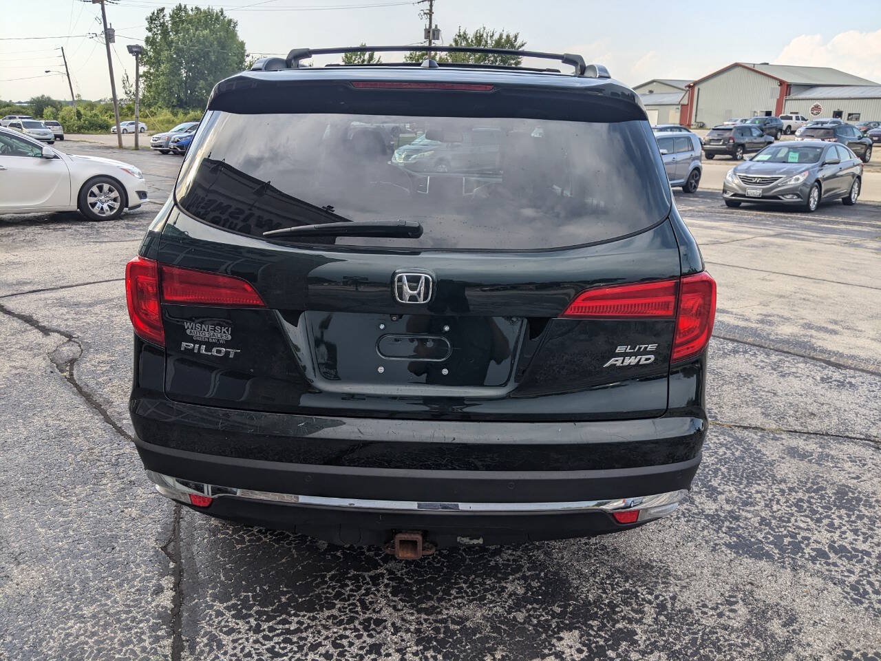 Used 2016 Honda Pilot Elite image 4