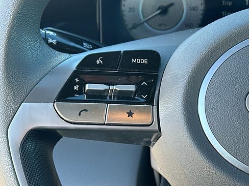 Certified 2024 Hyundai Elantra SEL image 14