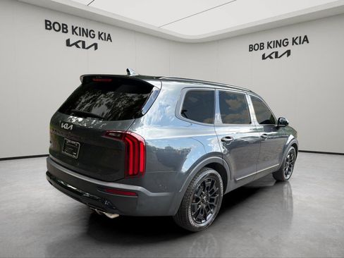 Used 2022 Kia Telluride SX w/ SX Prestige Package AWD/4WD image 5