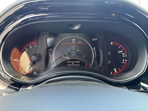 Used 2025 Dodge Durango GT w/ Blacktop Package image 15