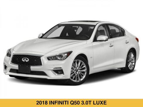 Used 2018 INFINITI Q50 Luxe w/ Essential Package (3.0T Luxe) RWD image 5