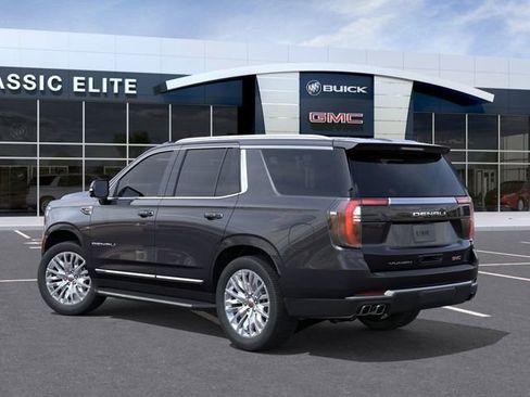 New 2026 GMC Yukon Denali w/ Advanced Technology Package image 3