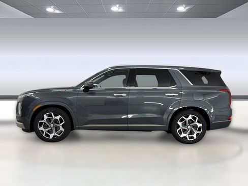 Used 2022 Hyundai Palisade Calligraphy w/ Cargo Package FWD image 2