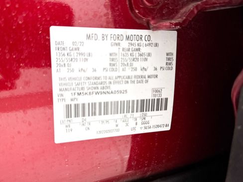 Used 2022 Ford Explorer Limited w/ Hybrid Equipment Group 310A AWD/4WD image 39