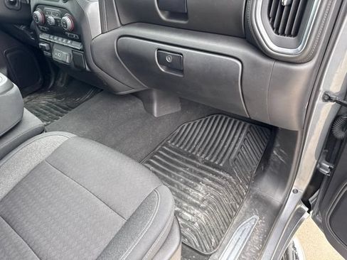 Used 2021 Chevrolet Silverado 1500 LT w/ Bed Protection Package AWD/4WD image 12