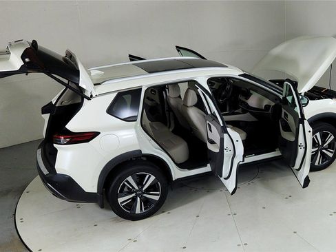 Certified 2023 Nissan Rogue SL w/ SL Premium Package image 28