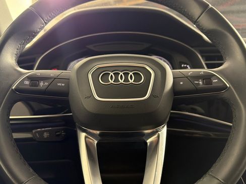 Used 2023 Audi Q7 2.0T Premium w/ Convenience Package AWD/4WD image 24