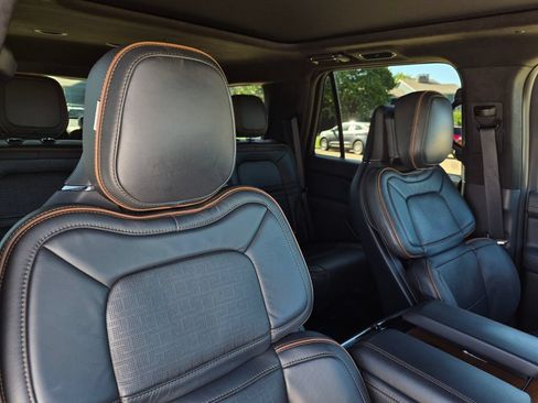 Used 2023 Lincoln Navigator Black Label AWD/4WD image 44